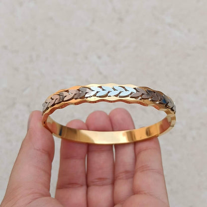 Elegant Silver Leaves Golden Bangle