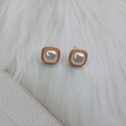 Rose Gold Luster Pearl Studs