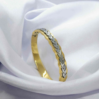 Elegant Silver Leaves Golden Bangle