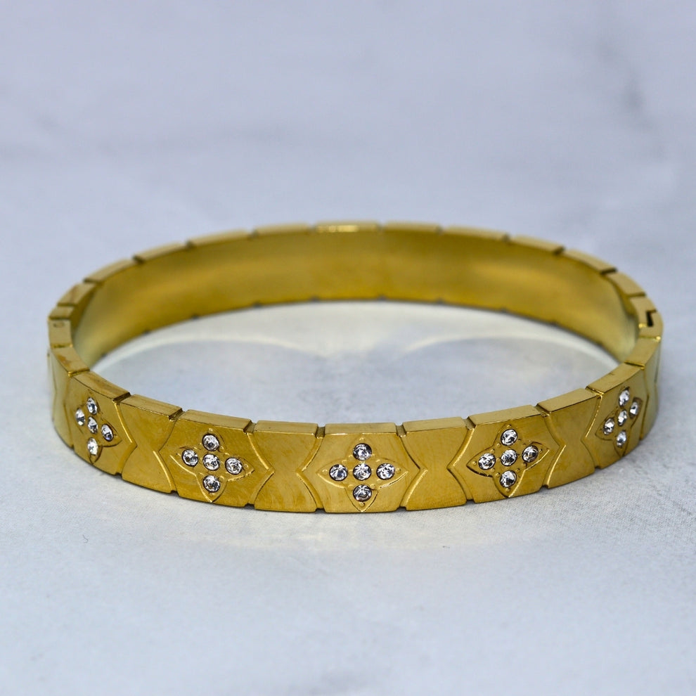 Flower Star Diamond Bangle