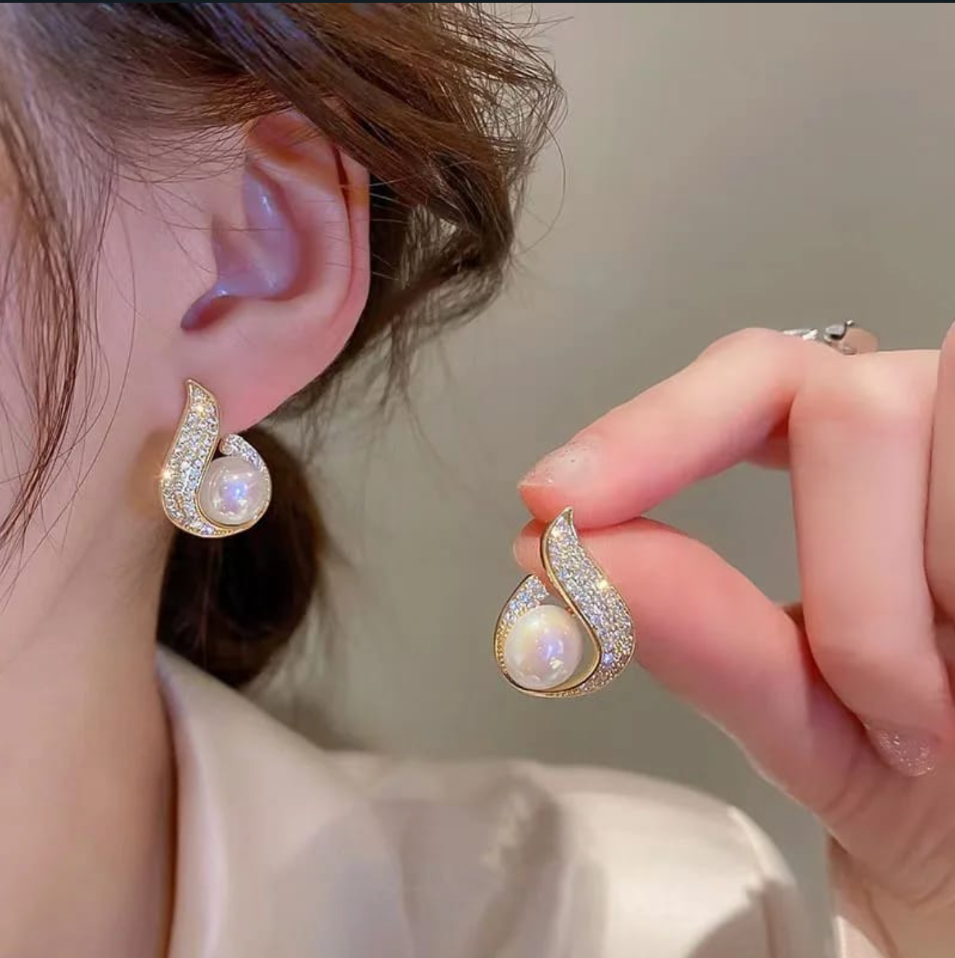 Korean Pearl Stud Earrings