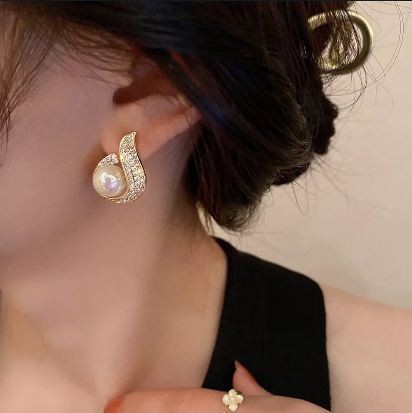 Korean Pearl Stud Earrings