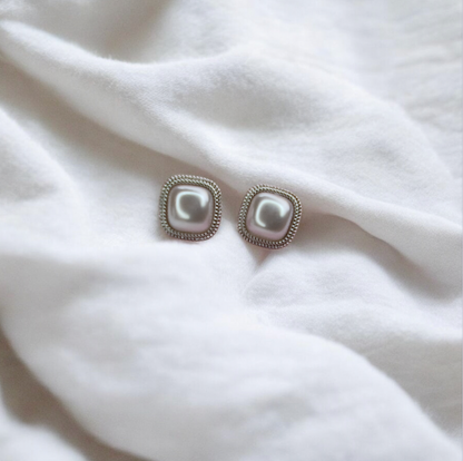 Silver Luster Pearl Studs