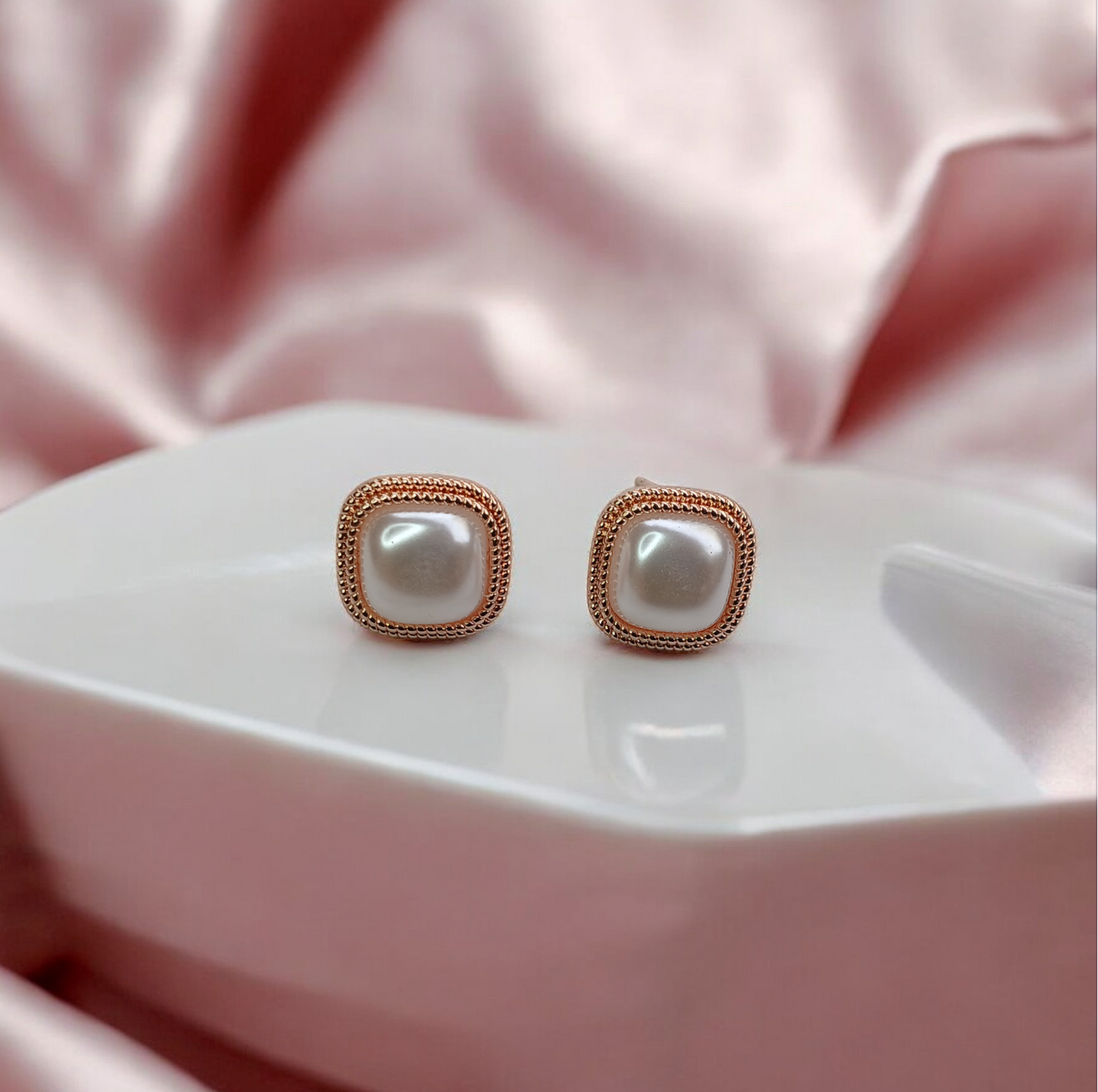 Rose Gold Luster Pearl Studs