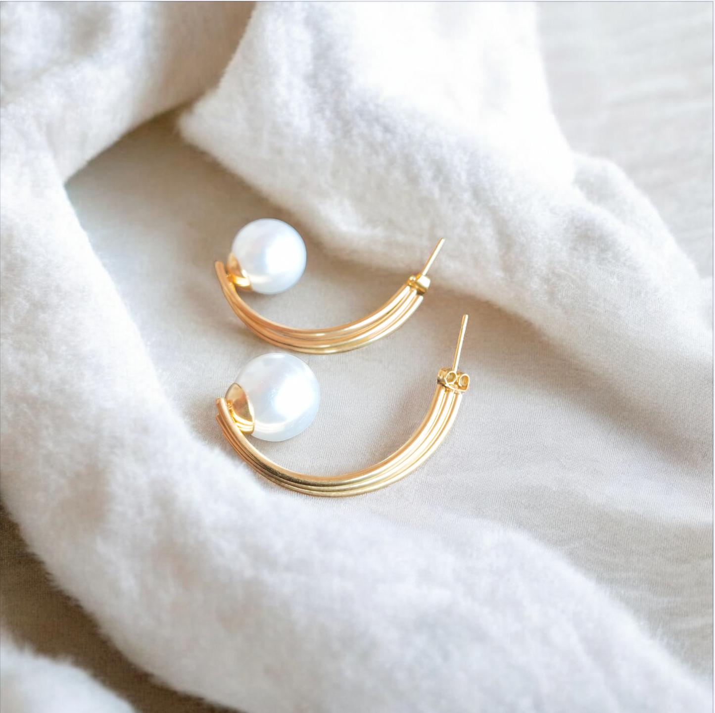 Golden Curve Pearl Drop Earrings