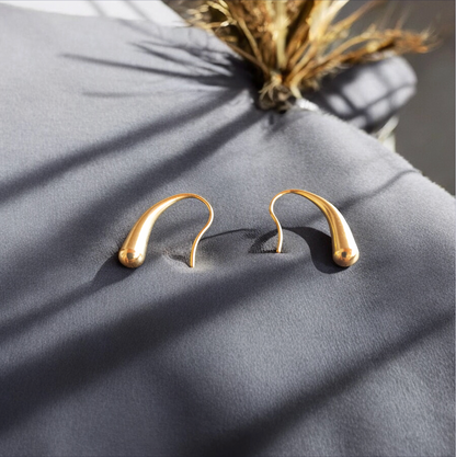 Slim Loop Single Earring