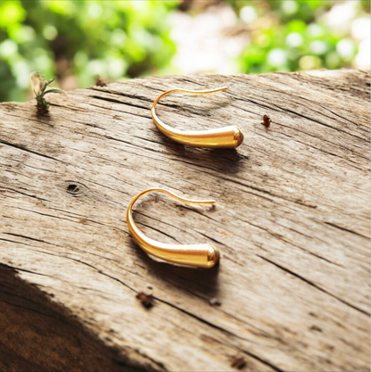 Slim Loop Single Earring