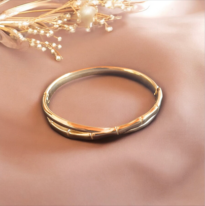 Crisscross Golden Bangle