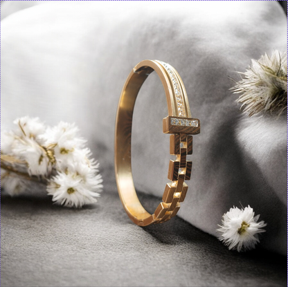 Linked Square Bangle