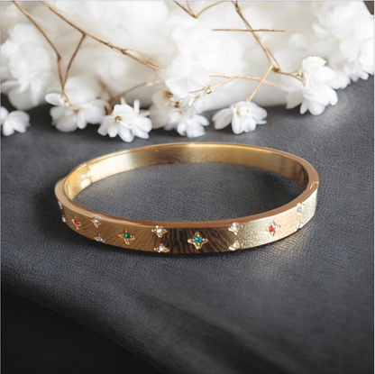 Sparkling Star Charm Bangle