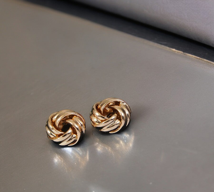 Gold Plated Knot Stud Earring