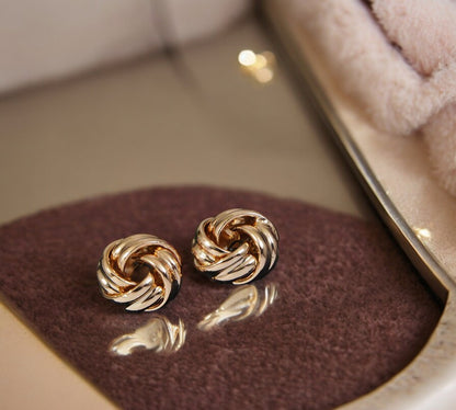 Gold Plated Knot Stud Earring