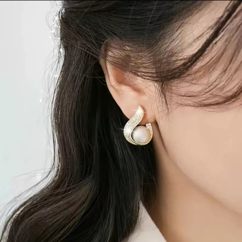 Korean Pearl Stud Earrings